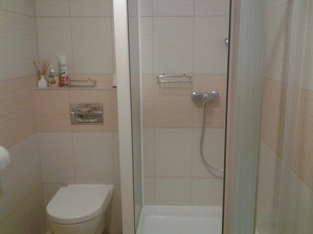 Fatrapark 1 U Sovicky Studio, Kuchynka, Kupelna,S Balkonom Gratis Parkovanie V Podzemnej Garazi Ruzomberok Exterior foto
