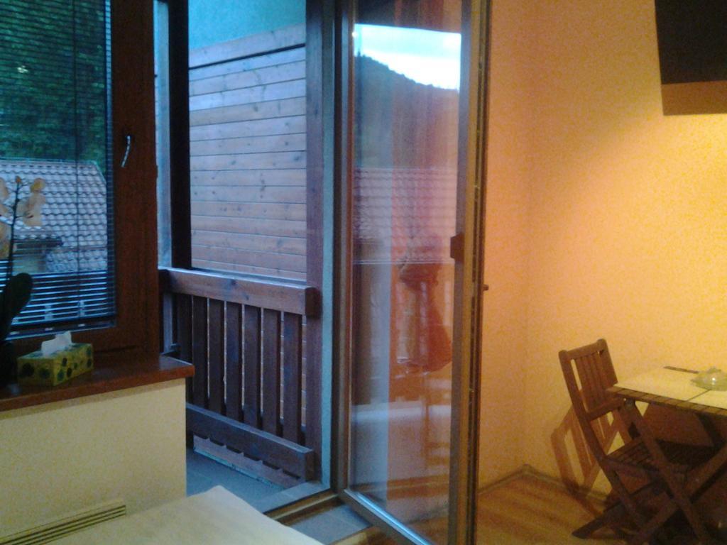 Fatrapark 1 U Sovicky Studio, Kuchynka, Kupelna,S Balkonom Gratis Parkovanie V Podzemnej Garazi Ruzomberok Exterior foto