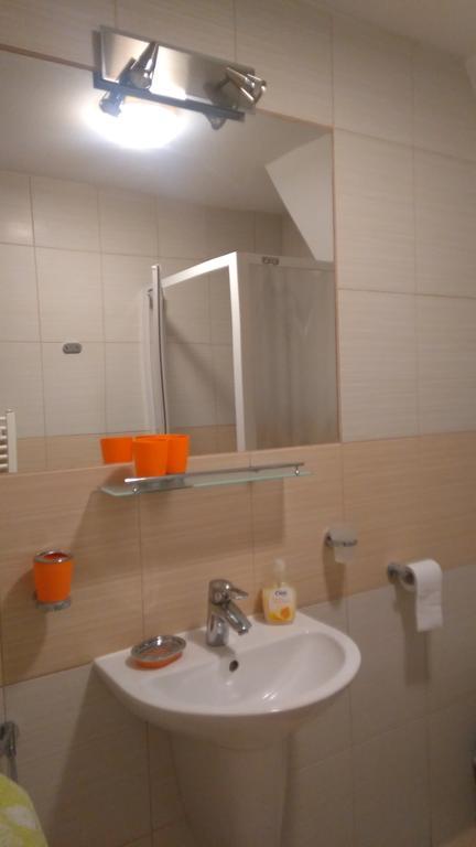 Fatrapark 1 U Sovicky Studio, Kuchynka, Kupelna,S Balkonom Gratis Parkovanie V Podzemnej Garazi Ruzomberok Exterior foto